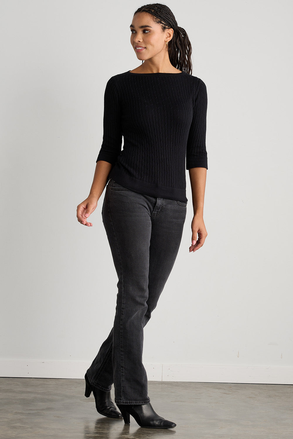 Women's Organic Cotton Cable Knit Boat Neck Sweater