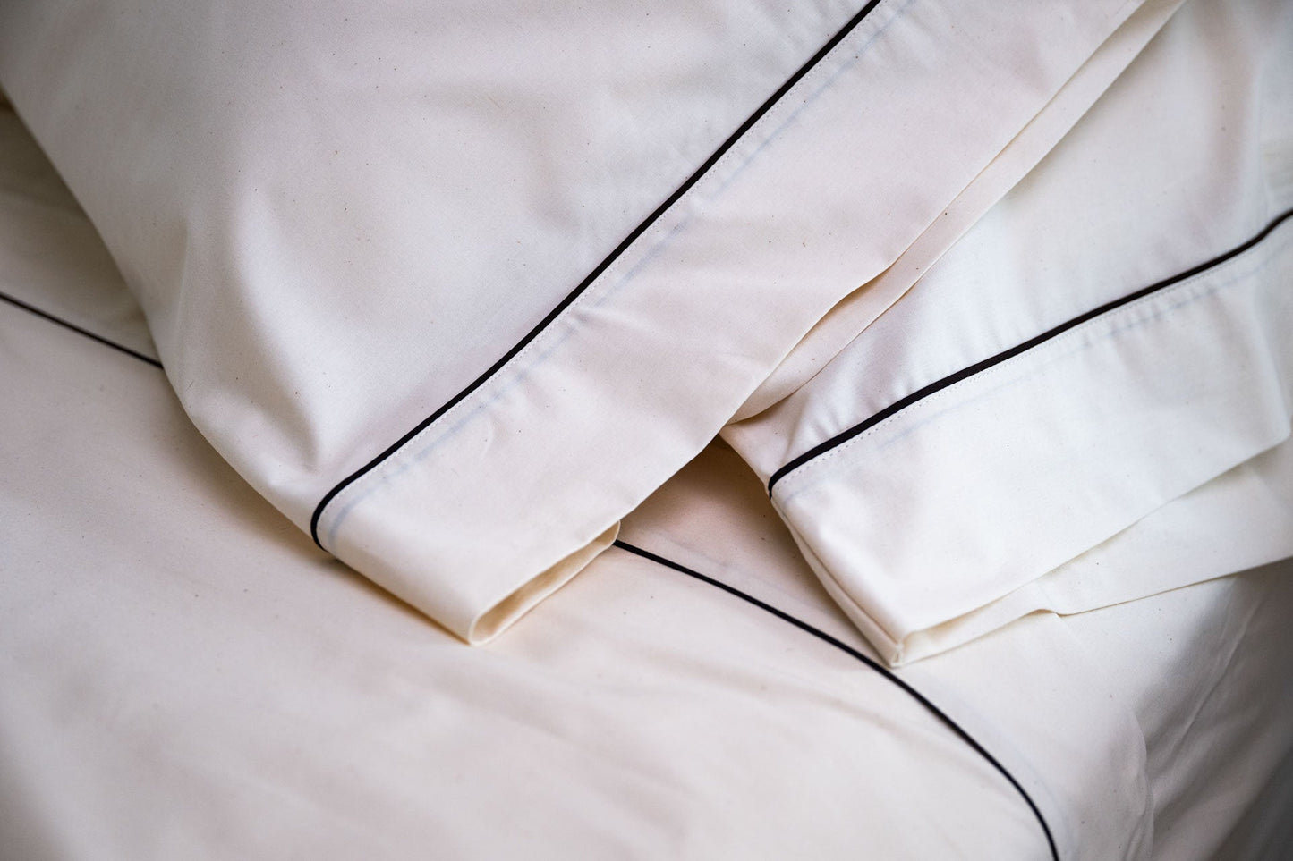 Cotton Piping Design Bed Sheet Set - USA Grown & Made